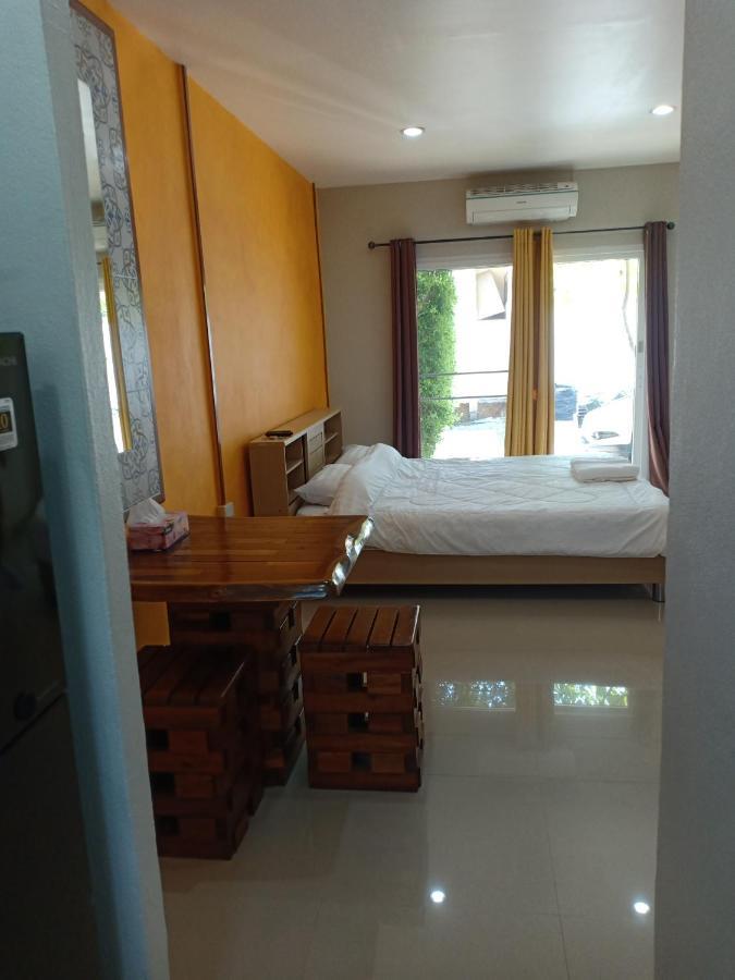 Mem Homestay Chumphon Eksteriør bilde