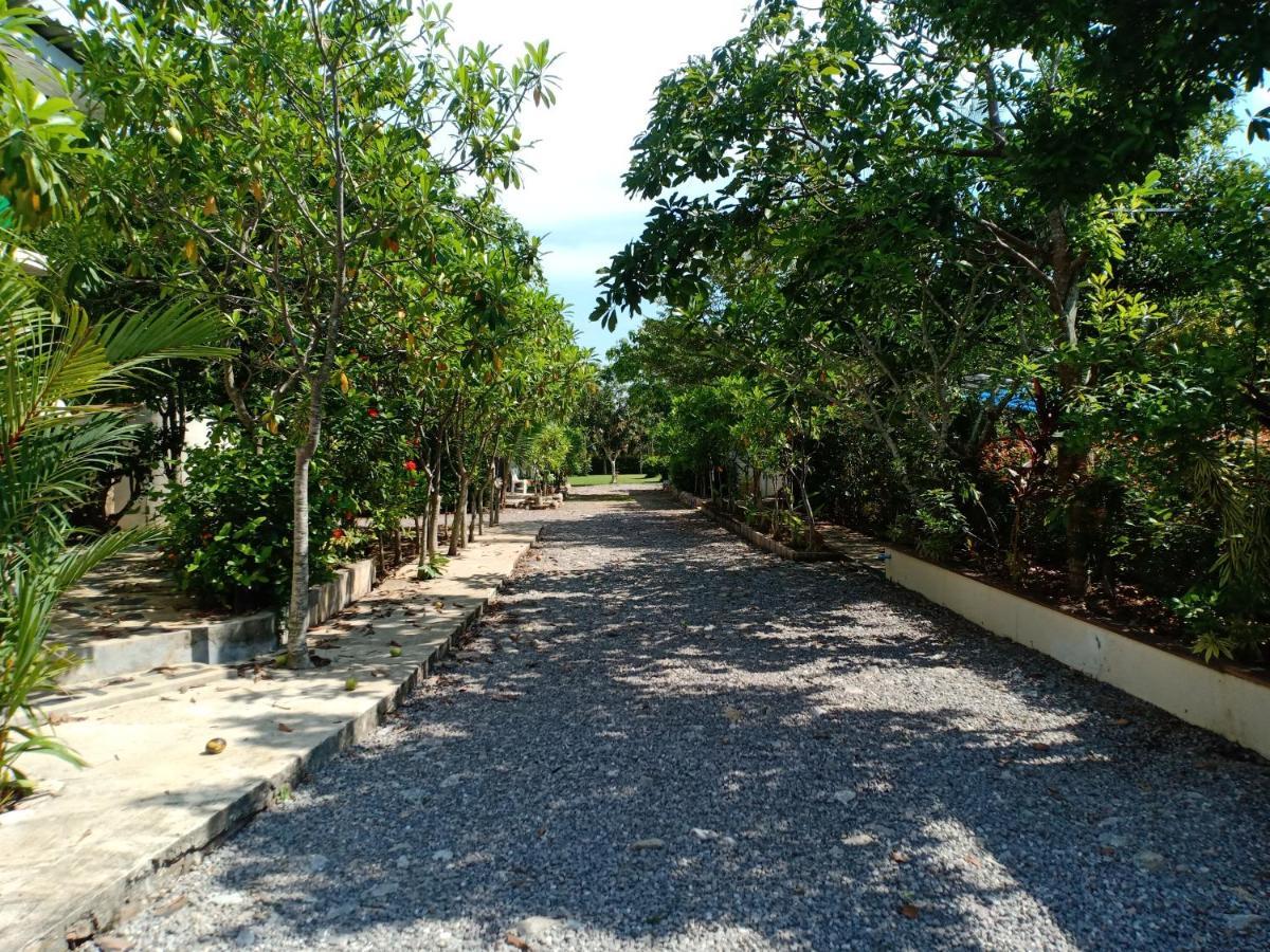 Mem Homestay Chumphon Eksteriør bilde