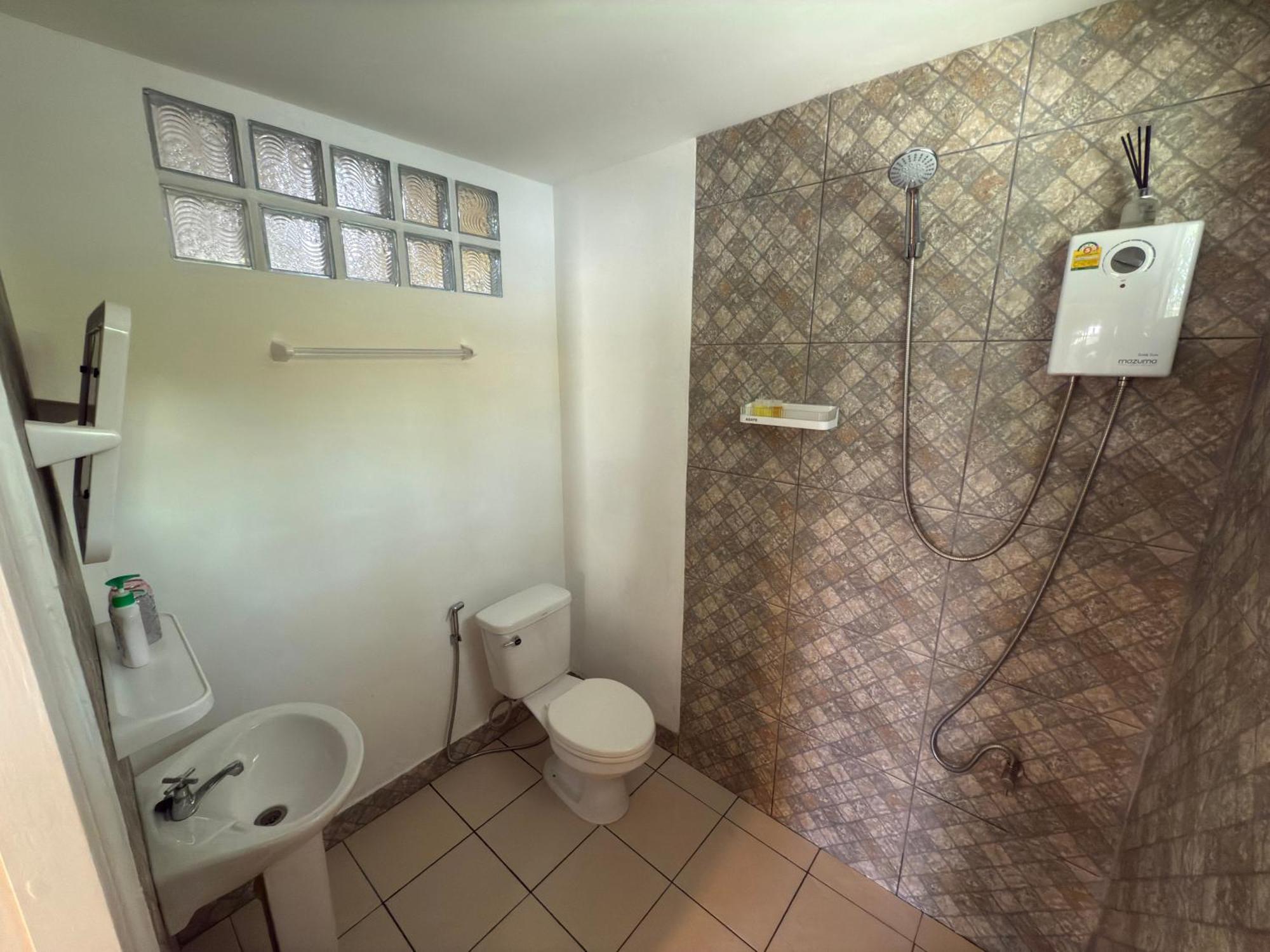 Mem Homestay Chumphon Eksteriør bilde