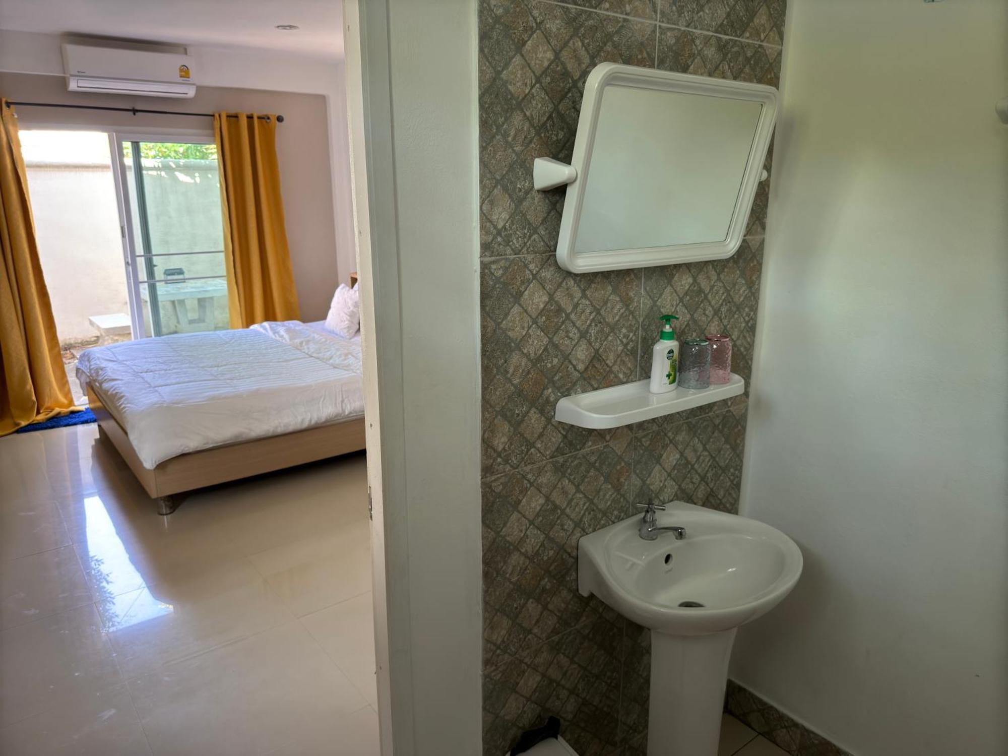 Mem Homestay Chumphon Eksteriør bilde