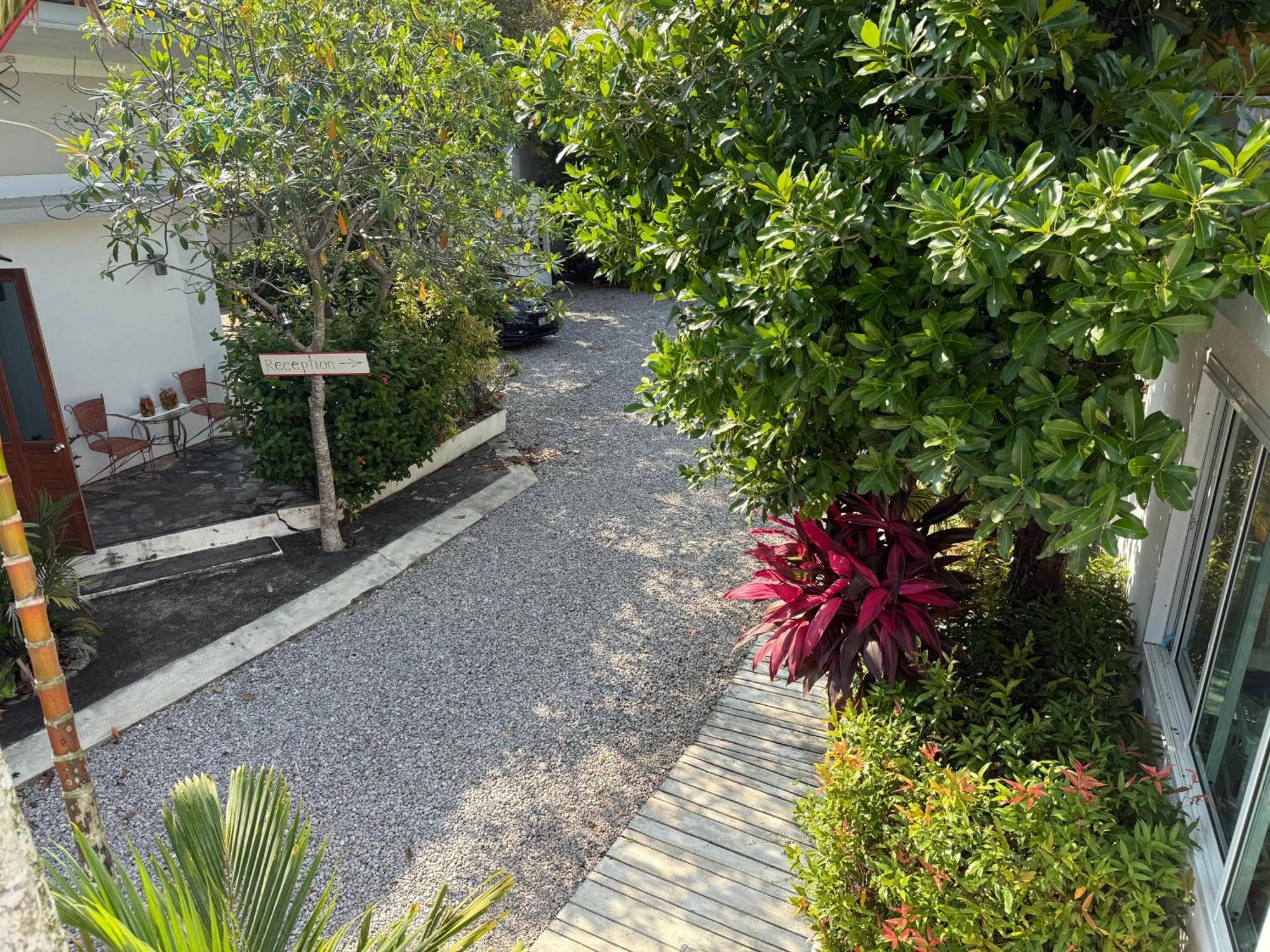 Mem Homestay Chumphon Eksteriør bilde